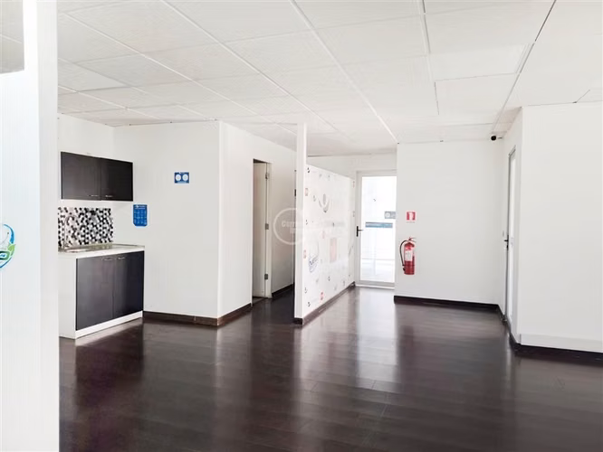 Oficinas en arriendo en Providencia, Metro Manuel Montt