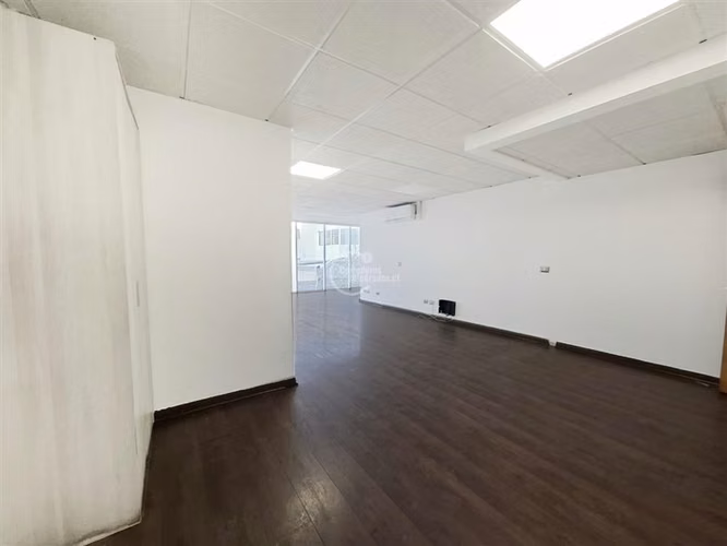 Oficinas en arriendo en Providencia, Metro Manuel Montt