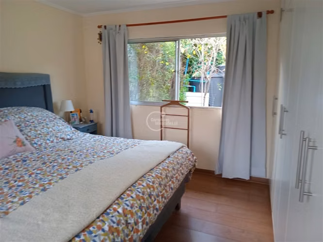 565 m2, Con Piscina. 3 dorm. 3 baños en Olmué