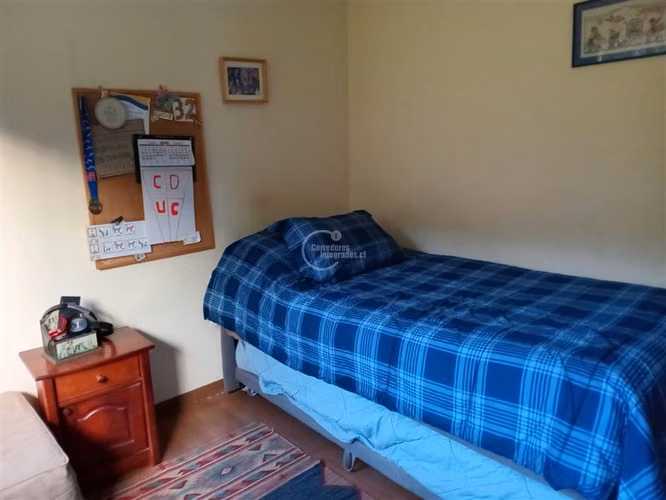 565 m2, Con Piscina. 3 dorm. 3 baños en Olmué