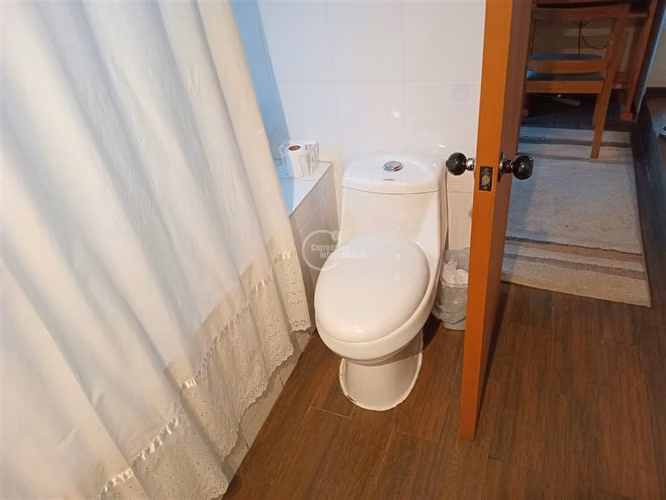 565 m2, Con Piscina. 3 dorm. 3 baños en Olmué