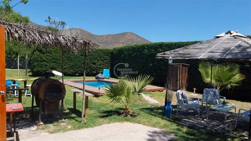 Casa en venta de 4 dorm. en Vicuña