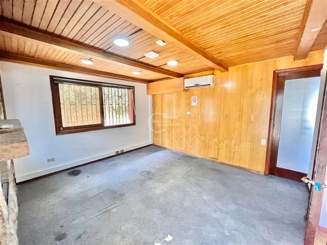 Oficina en arriendo en La Cisterna