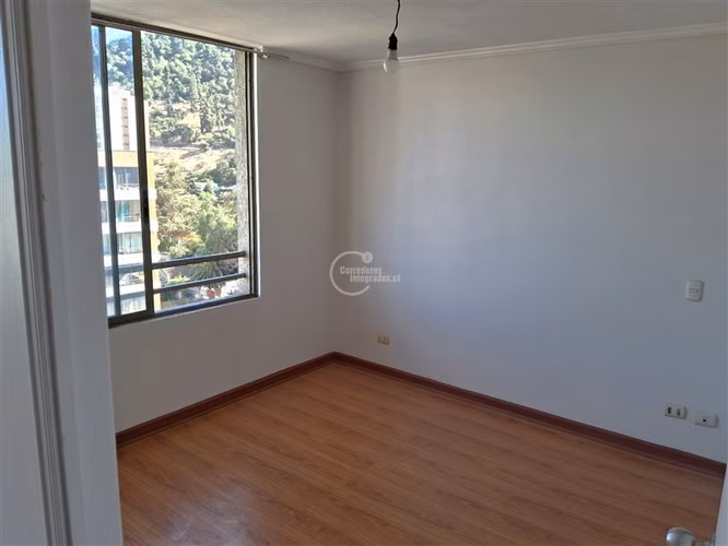 Lindo depto,1 dormitorio en suite. Metro Cerro Blanco