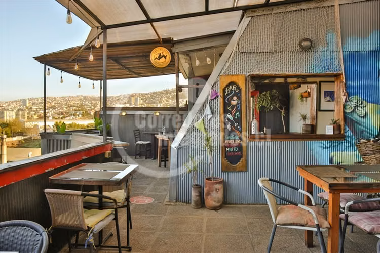 Local Comercial en venta en Valparaíso, Hostal Restobar