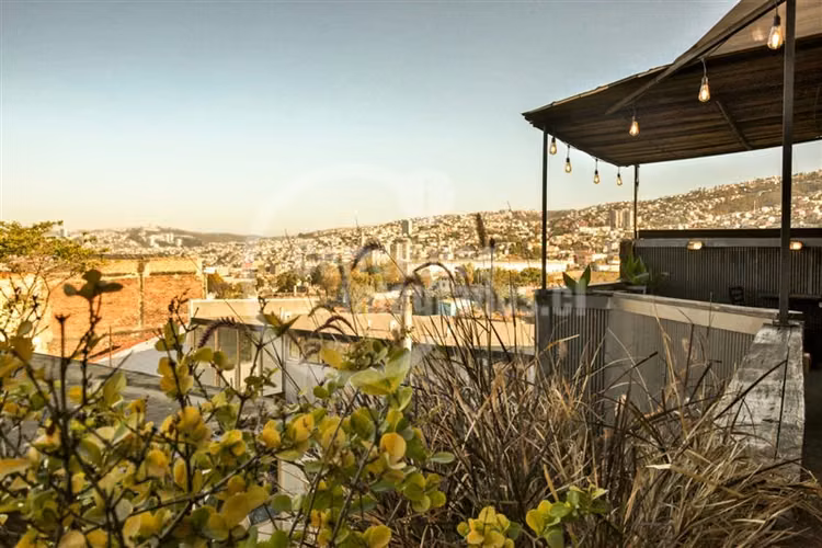 Local Comercial en venta en Valparaíso, Hostal Restobar