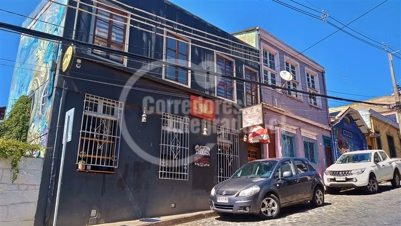 Local Comercial en venta en Valparaíso, Hostal Restobar