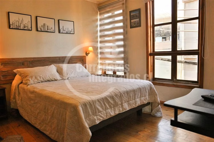 Local Comercial en venta en Valparaíso, Hostal Restobar