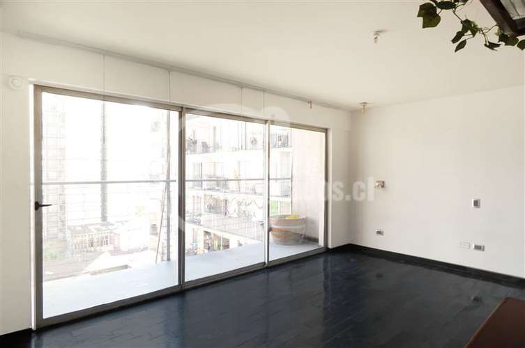 ESTUDIO con terraza cercano al metro Santa Isabel