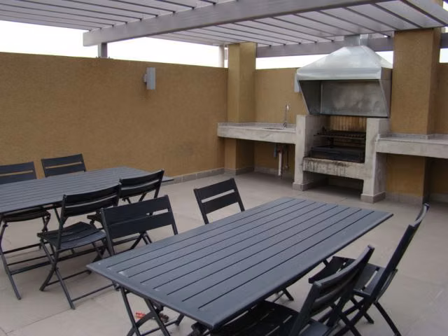 1 dormitorio, 1 baño, Estacionamiento y Bodega. San Miguel