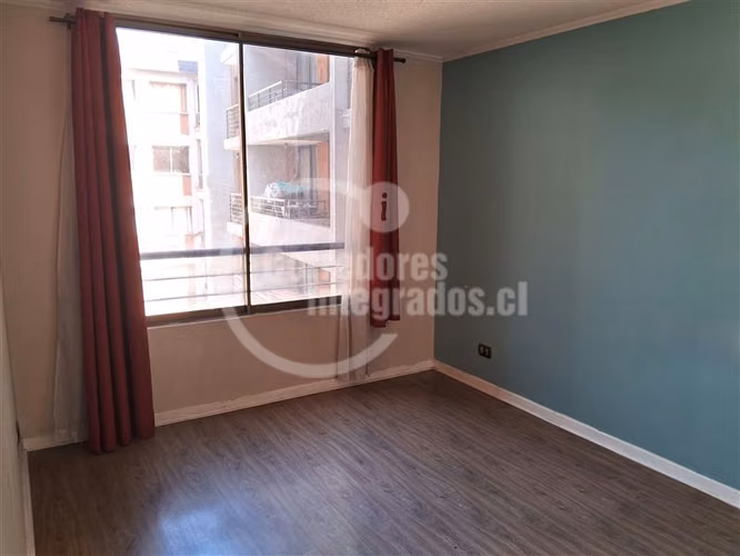 54 m2. 2 dormitorios. 2 baños. metro Toesca