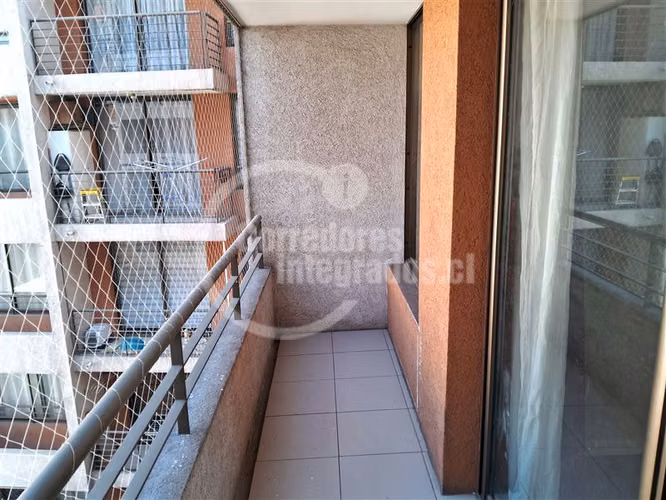 54 m2. 2 dormitorios. 2 baños. metro Toesca