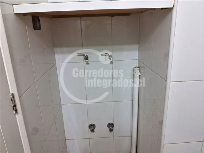 54 m2. 2 dormitorios. 2 baños. metro Toesca