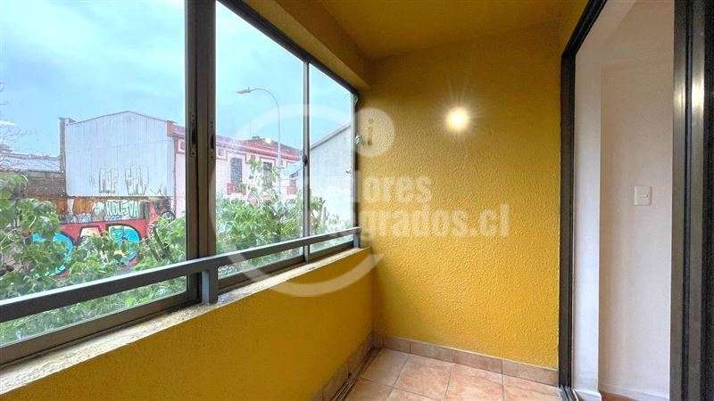 2 Dormitorios, 1 Baño, 1 Bodega en Barrio Yungay - Imagen 5