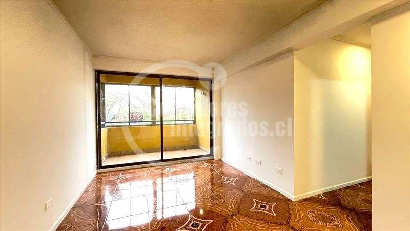 2 Dormitorios, 1 Baño, 1 Bodega en Barrio Yungay - Imagen 3