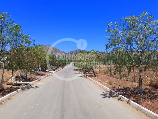 Parcela en venta en Colina
