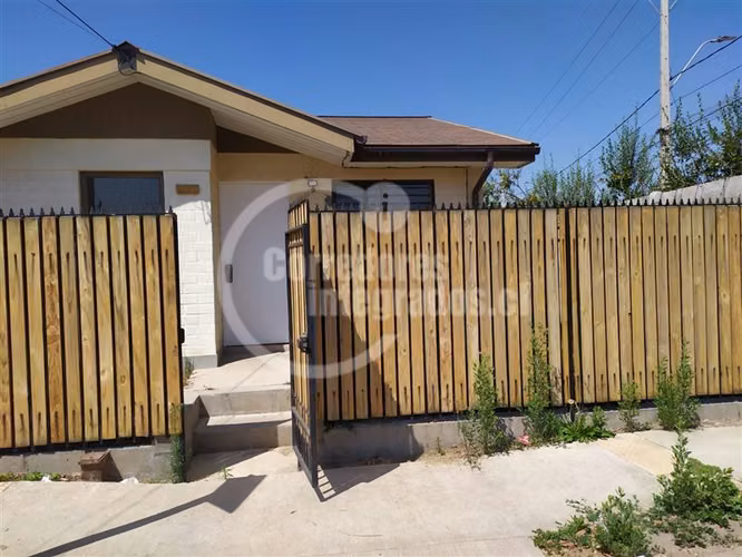 Casa en venta de 3 dorm. en Quillota
