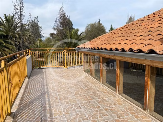Casa en venta de 4 dorm. en Pirque
