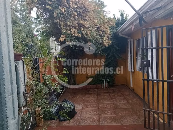 Casa en venta de 4 dorm. en Recoleta