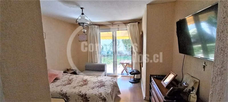 2 PISOS. 240 M2. 4 dorm. 2 Baños. en Peñalolén
