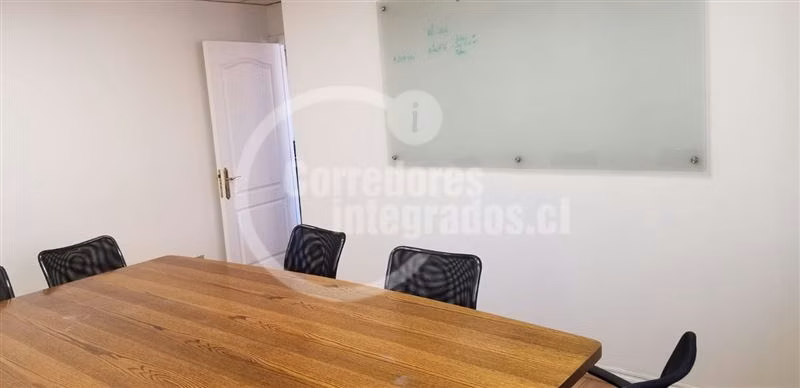 Oficina Premium a pasos del Metro Escuela Militar 5 EST.