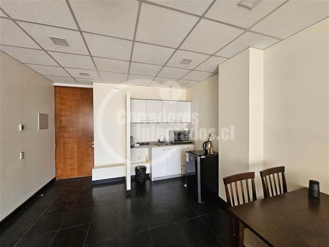 Oficina en venta en Huechuraba