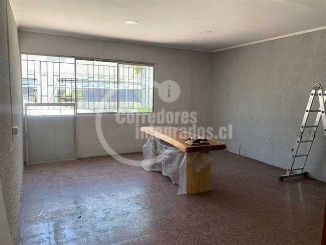 Local Comercial en Venta en Recoleta