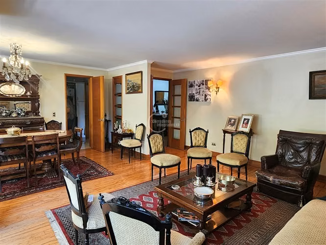 Departamento en venta de 4 dorm. en Las Condes - Imagen 3