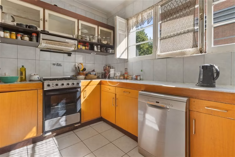 OPORTUNIDAD UNICA. Casa en venta de 6 dorm. en Providencia