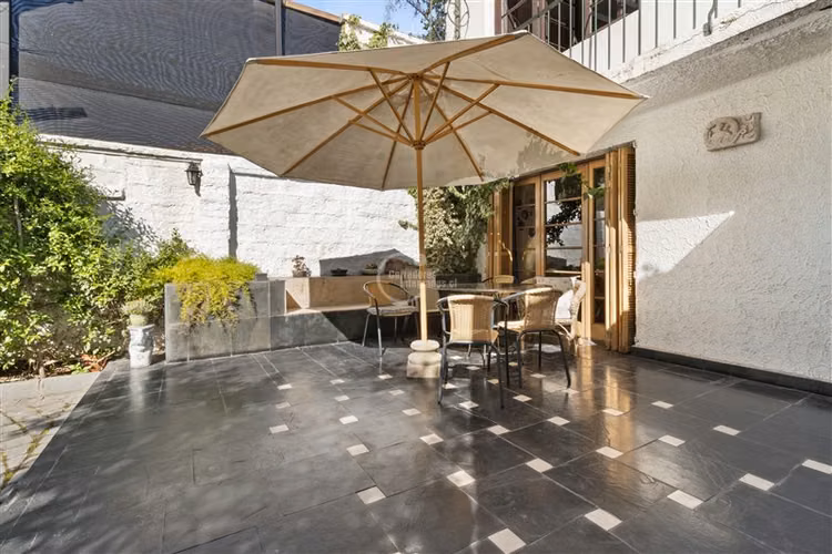 OPORTUNIDAD UNICA. Casa en venta de 6 dorm. en Providencia