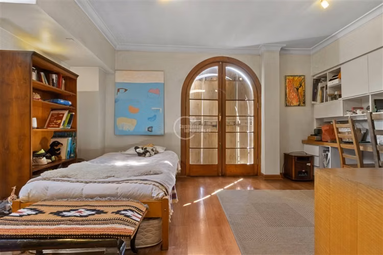 OPORTUNIDAD UNICA. Casa en venta de 6 dorm. en Providencia