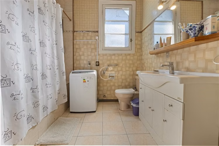 OPORTUNIDAD UNICA. Casa en venta de 6 dorm. en Providencia