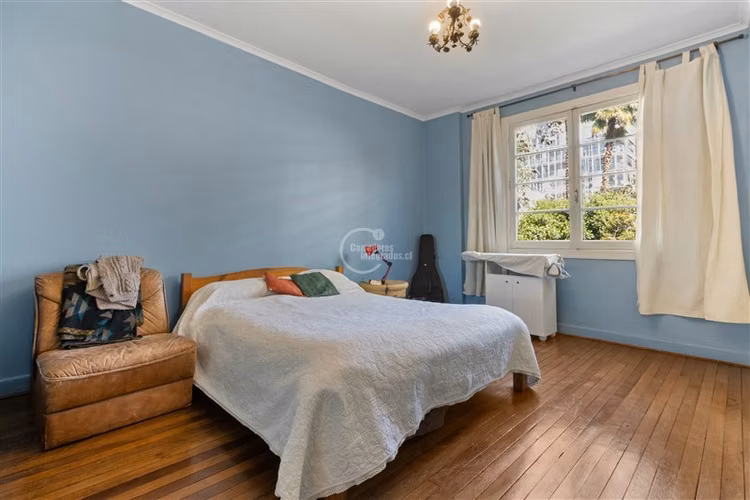 OPORTUNIDAD UNICA. Casa en venta de 6 dorm. en Providencia