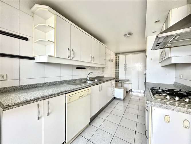 Departamento en venta de 4 dorm. Hermanos Cabot - Imagen 7
