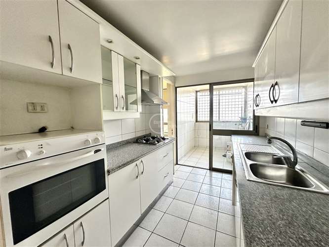 Departamento en venta de 4 dorm. Hermanos Cabot - Imagen 9