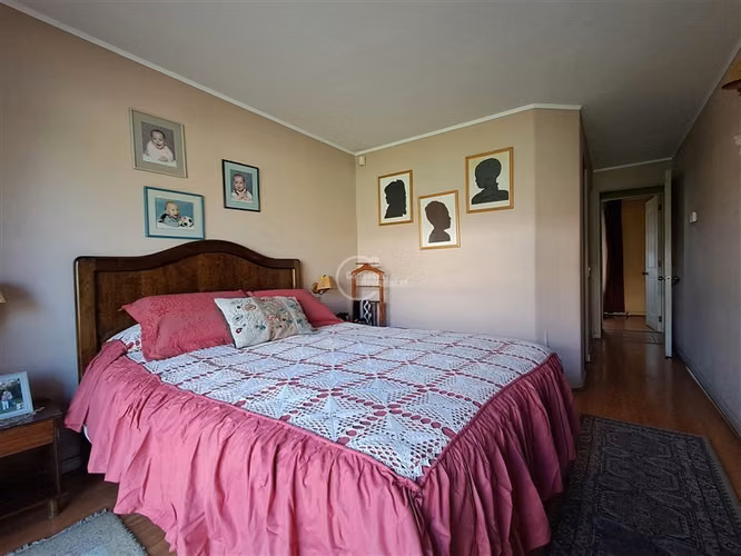 Casa en venta de 5 dorm. en Peñalolén