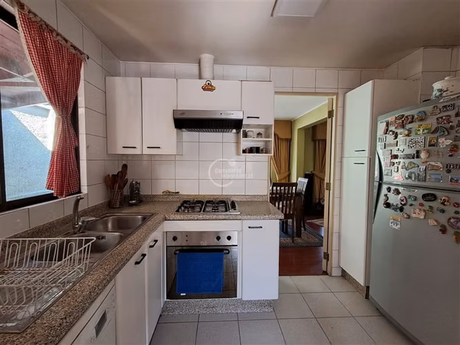 Casa en venta de 5 dorm. en Peñalolén