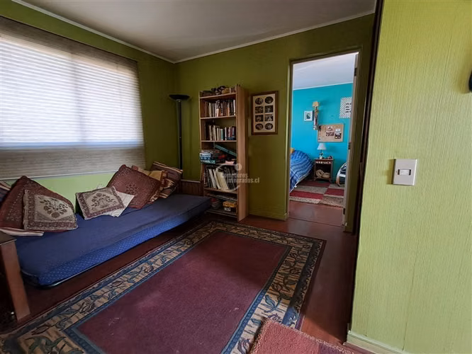 Casa en venta de 5 dorm. en Peñalolén