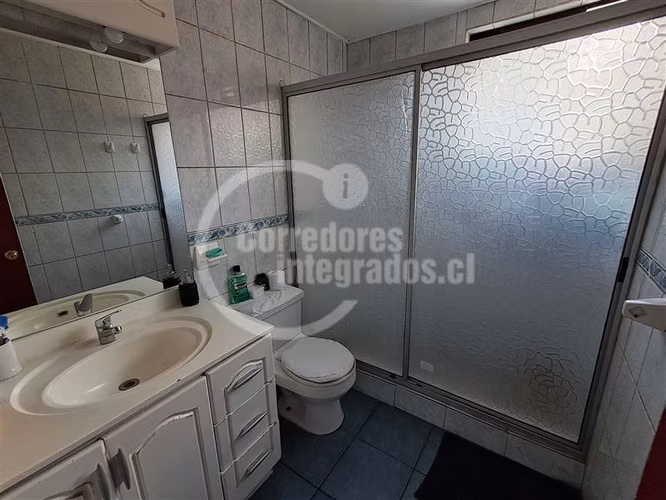 Casa en venta de 4 dorm. en Ñuñoa