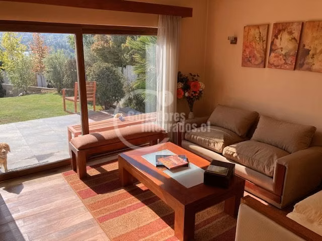 Casa en venta de 3 dorm. en Las Condes