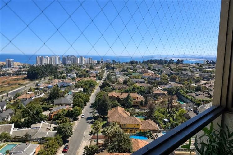Departamento en venta de 3 dorm. en Concón, B. Montemar