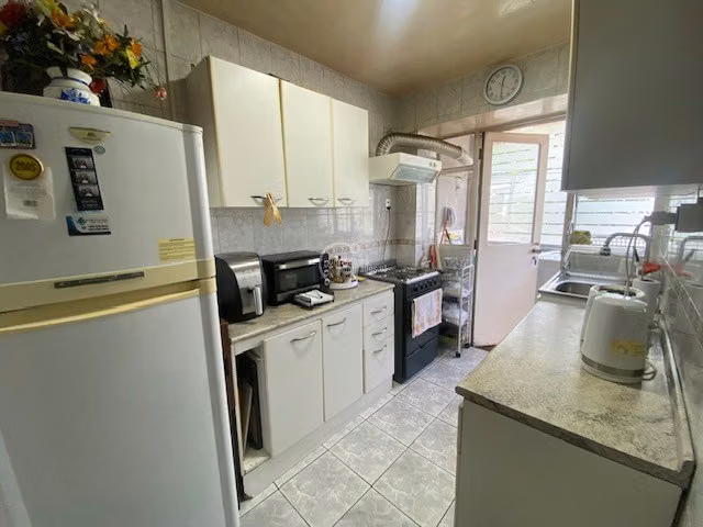 Departamento en venta de 3 dorm. en Las Condes
