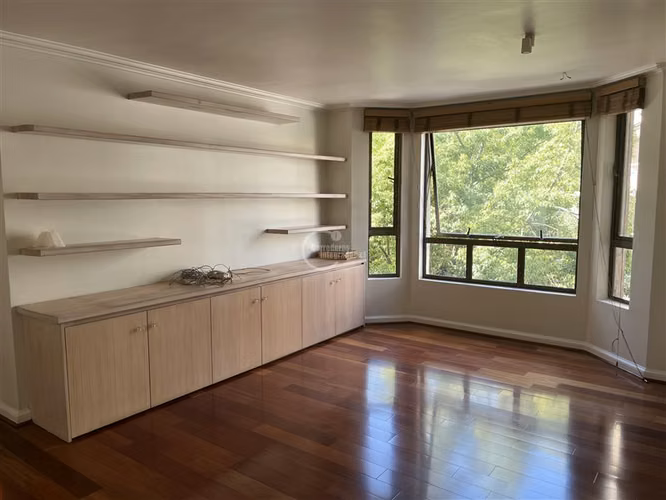 Departamento en arriendo de 5 dorm. en Las Condes