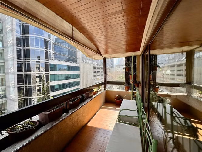 Departamento en venta de 4 dorm. en Providencia