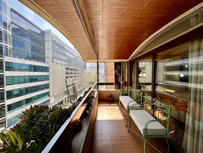 Departamento en venta de 4 dorm. en Providencia