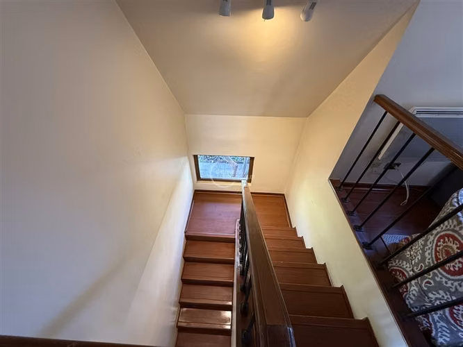 Casa en venta de 5 dorm. en Lo Barnechea