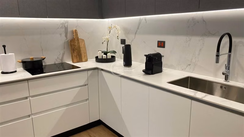 Departamento en venta de 3 dorm.Nuevo,sin comisión.Dehesa.