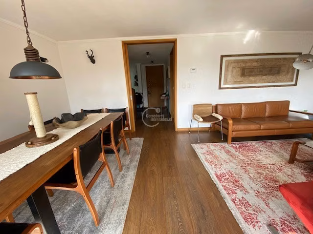 Departamento en venta de 2 dorm. en Lo Barnechea