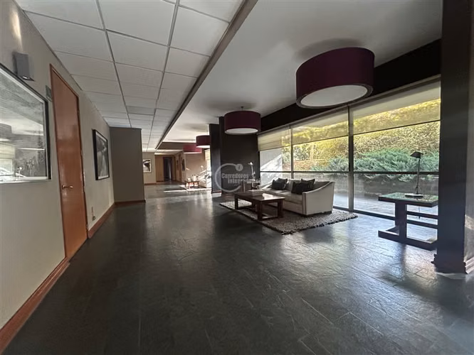 Departamento en venta de 3 dorm. 2 baños en Lo Barnechea
