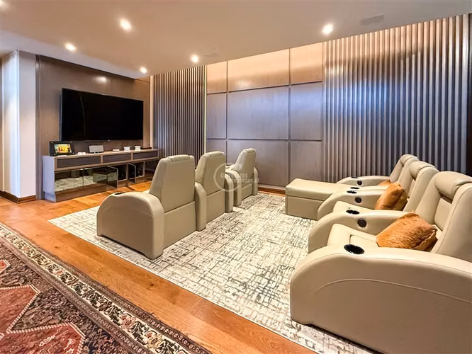 Departamento en venta de 5 dorm. en Las Condes Quinchamalí